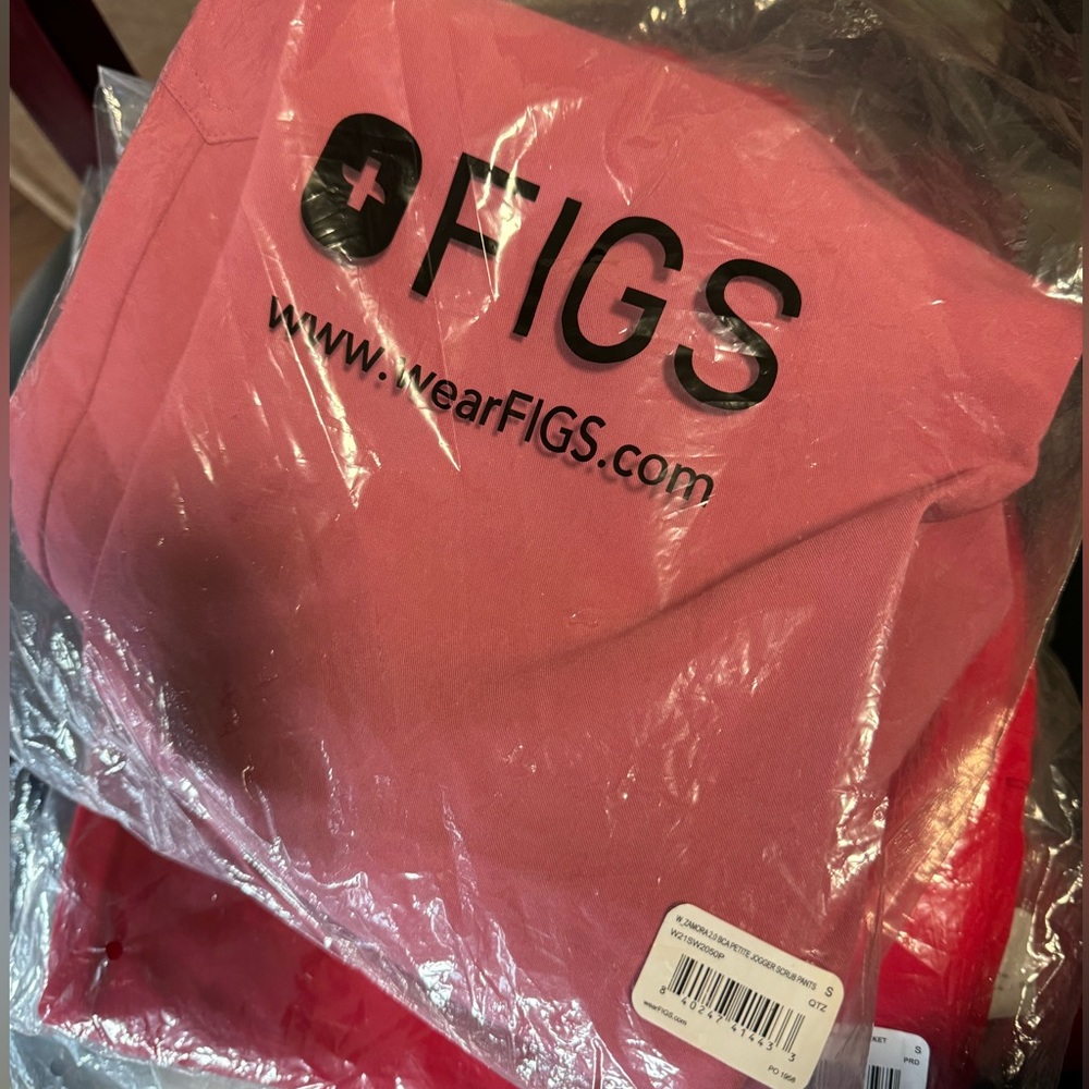 Figs pants
